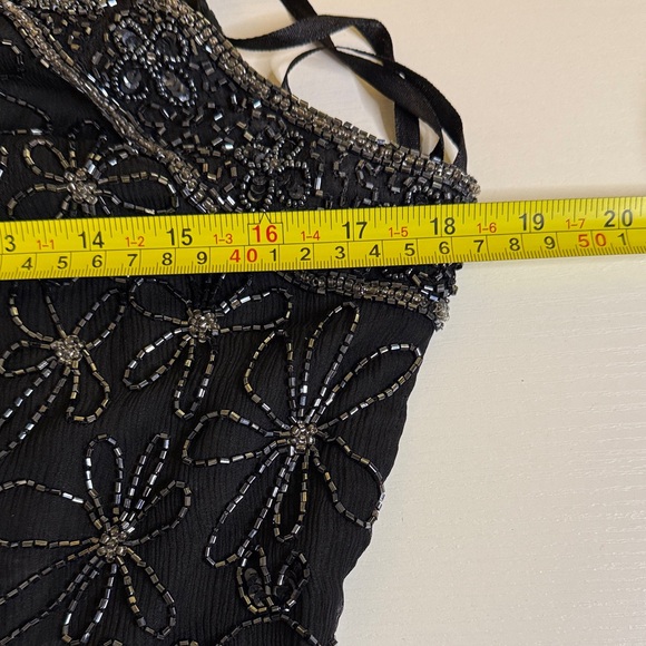 Papell Boutique Vintage Elegant Black and Silver Beaded Blouse Shell 100% silk - Picture 8 of 12